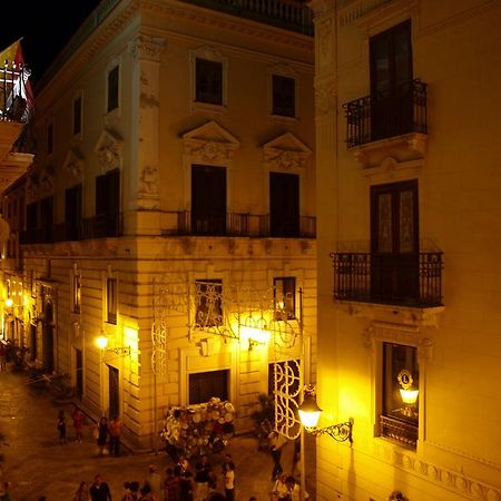 B&B Arco Dell'Orologio Trapani Extérieur photo