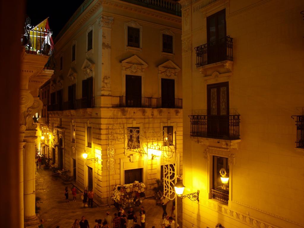 B&B Arco Dell'Orologio Trapani Extérieur photo